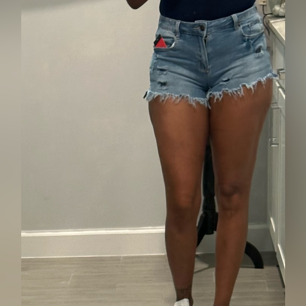 Light Blue Denim Frayed Hem Women’s Shorts